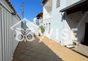 Foto 1 de Sobrado com 3 Quartos à venda, 192m² em Vila Manoel Ferreira, Campinas