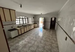 Foto 1 de Casa com 4 Quartos à venda, 370m² em Adalgisa, Osasco