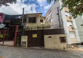 Foto 1 de Casa com 3 Quartos à venda, 147m² em Floresta, Porto Alegre