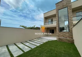 Foto 1 de Sobrado com 3 Quartos à venda, 106m² em Barra do Sai, Itapoá