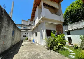 Foto 1 de Casa com 3 Quartos para alugar, 150m² em Barra do Jucu, Vila Velha