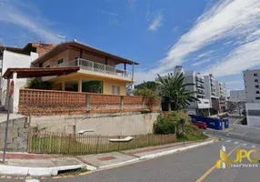 Foto 1 de Casa com 2 Quartos à venda, 240m² em Pioneiros, Balneário Camboriú