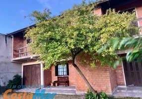 Foto 1 de Casa com 5 Quartos à venda, 120m² em Cruzeiro do Sul II, Tramandaí