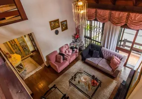 Foto 1 de Casa com 4 Quartos à venda, 284m² em Mont' Serrat, Porto Alegre