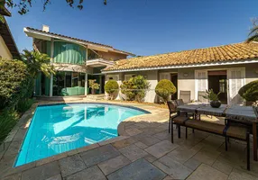 Foto 1 de Casa de Condomínio com 3 Quartos à venda, 340m² em Alphaville Residencial 4, Santana de Parnaíba