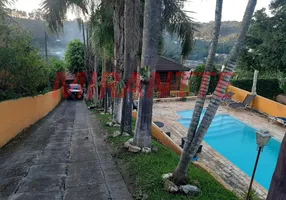 Foto 1 de Fazenda/Sítio com 4 Quartos à venda, 2467m² em Terra Preta, Mairiporã