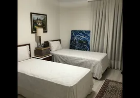 Foto 1 de Apartamento com 4 Quartos à venda, 242m² em Campo Belo, São Paulo