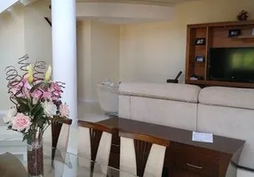 Foto 1 de Casa com 5 Quartos à venda, 390m² em Badu, Niterói