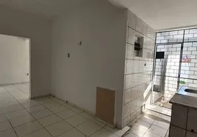 Foto 1 de Casa com 2 Quartos à venda, 110m² em Cabula, Salvador