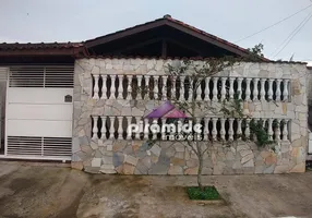 Foto 1 de Casa com 3 Quartos à venda, 180m² em Travessão, Caraguatatuba