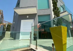Foto 1 de Casa de Condomínio com 3 Quartos para venda ou aluguel, 300m² em Jardim das Cerejeiras, Arujá