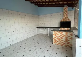 Foto 1 de Casa com 3 Quartos à venda, 100m² em Coophamil, Cuiabá