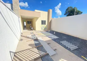 Foto 1 de Casa com 3 Quartos à venda, 64m² em Jardim das Palmeiras, Cuiabá