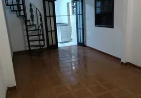 Foto 1 de Casa com 2 Quartos à venda, 120m² em Piedade, Rio de Janeiro