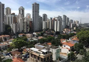Foto 1 de Apartamento com 3 Quartos à venda, 170m² em Pacaembu, São Paulo