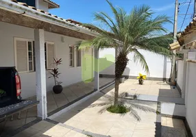 Foto 1 de Casa com 3 Quartos à venda, 150m² em Centro, Casimiro de Abreu