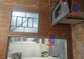 Foto 1 de Casa com 1 Quarto à venda, 50m² em Vila Yolanda, Osasco