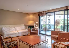 Foto 1 de Apartamento com 3 Quartos para alugar, 245m² em Higienópolis, São Paulo