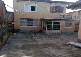Foto 1 de Sobrado com 3 Quartos à venda, 239m² em Vila Água Funda, São Paulo