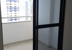 Foto 1 de Apartamento com 2 Quartos para alugar, 68m² em Pituba, Salvador