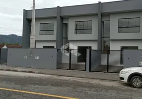 Foto 1 de Casa com 2 Quartos à venda, 76m² em Nereu Ramos, Jaraguá do Sul