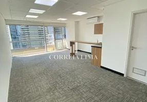 Foto 1 de Sala Comercial para alugar, 83m² em Vila Gertrudes, São Paulo