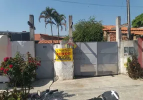 Foto 1 de Casa com 2 Quartos à venda, 50m² em Jardim Santa Tereza, Taubaté