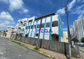 Foto 1 de Imóvel Comercial com 3 Quartos para venda ou aluguel, 621m² em Benfica, Fortaleza