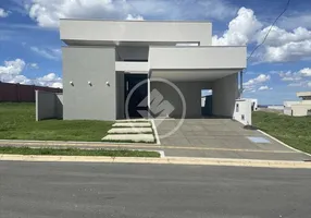 Foto 1 de Casa de Condomínio com 3 Quartos à venda, 175m² em Jardins Nápoles, Senador Canedo