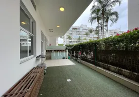 Foto 1 de Apartamento com 2 Quartos para alugar, 100m² em Recreio Dos Bandeirantes, Rio de Janeiro