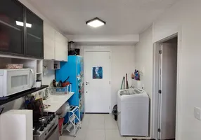 Foto 1 de Apartamento com 1 Quarto para alugar, 27m² em Jardim Itacolomi, São Paulo