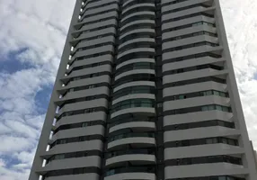 Foto 1 de Apartamento com 4 Quartos à venda, 171m² em Casa Forte, Recife