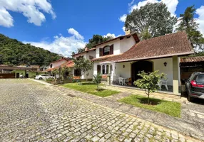 Foto 1 de Casa de Condomínio com 3 Quartos à venda, 171m² em Varzea, Teresópolis