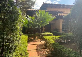 Foto 1 de Casa com 3 Quartos para alugar, 640m² em Alphaville, Santana de Parnaíba