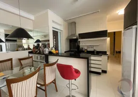 Foto 1 de Apartamento com 2 Quartos à venda, 75m² em Jurerê, Florianópolis