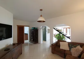 Foto 1 de Casa com 4 Quartos para alugar, 339m² em Bairro das Palmeiras, Campinas