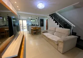Foto 1 de Casa de Condomínio com 2 Quartos à venda, 87m² em Cabuis, Nilópolis