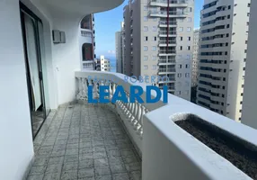Foto 1 de Apartamento com 2 Quartos para venda ou aluguel, 140m² em Centro, Guarujá