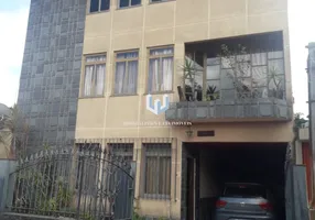 Foto 1 de Casa com 4 Quartos à venda, 250m² em Barreira Cravo, Volta Redonda