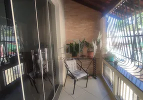 Foto 1 de Casa com 4 Quartos à venda, 420m² em Santo Antônio, Vitória