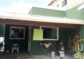 Foto 1 de Casa com 2 Quartos à venda, 121m² em , Esmeraldas