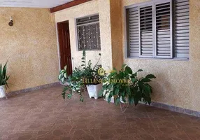 Foto 1 de Casa com 3 Quartos à venda, 134m² em Vila Nossa Senhora do Carmo, Araraquara