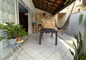 Foto 1 de Casa com 4 Quartos à venda, 262m² em Setor Sol Nascente, Goiânia
