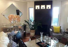 Foto 1 de Apartamento com 4 Quartos à venda, 164m² em Vila Sônia, São Paulo