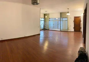 Foto 1 de Casa com 3 Quartos à venda, 300m² em Vila Monumento, São Paulo