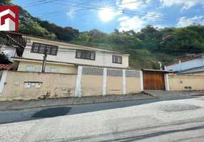Foto 1 de Casa com 5 Quartos à venda, 244m² em Correas, Petrópolis