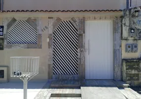 Foto 1 de Casa com 2 Quartos à venda, 100m² em Coroa do Meio, Aracaju