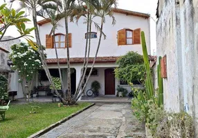 Foto 1 de Sobrado com 4 Quartos à venda, 183m² em Crispim, Pindamonhangaba