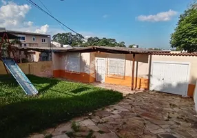 Foto 1 de Casa com 3 Quartos à venda, 90m² em Parque dos Maias, Porto Alegre