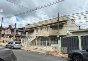 Foto 1 de Casa com 3 Quartos para alugar, 300m² em Vila Nova Louveira, Louveira